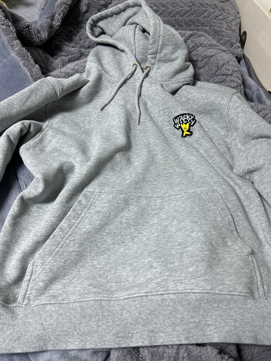 와키윌리 회색 후드티 판매 상품이미지1