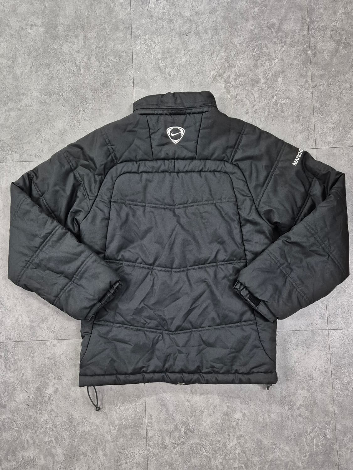 NIKE 경량패딩 상품이미지2