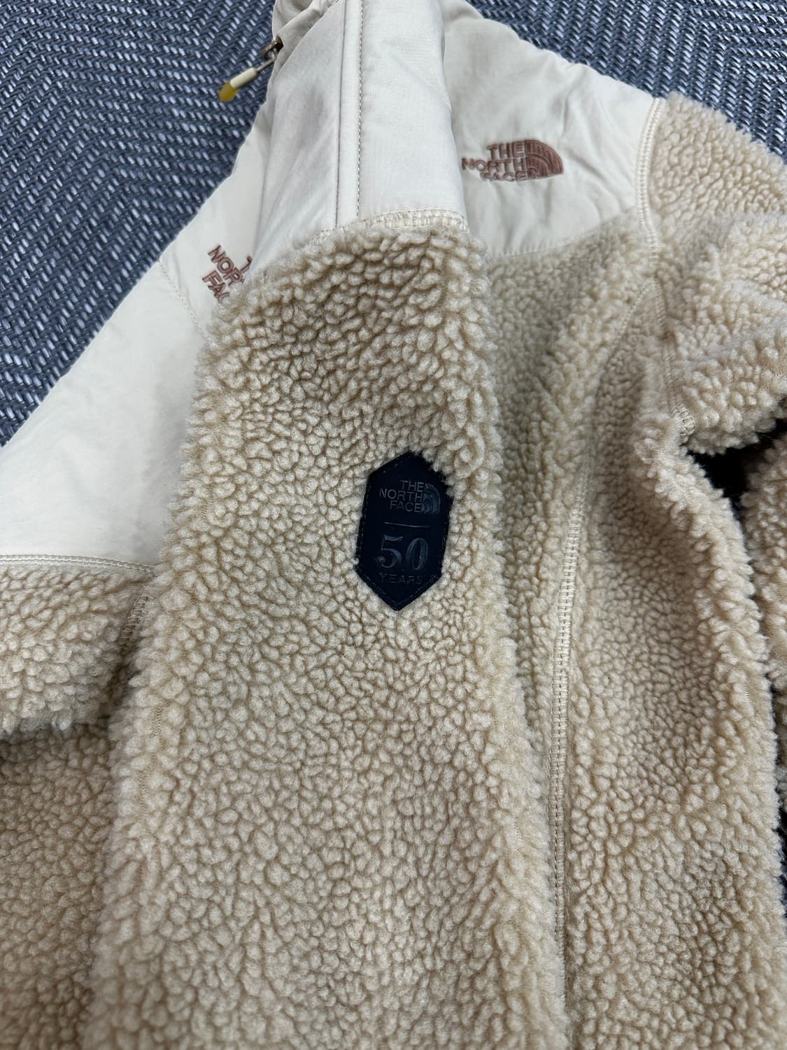 노스페이스 뽀글이 후리스 베이지 상품이미지7