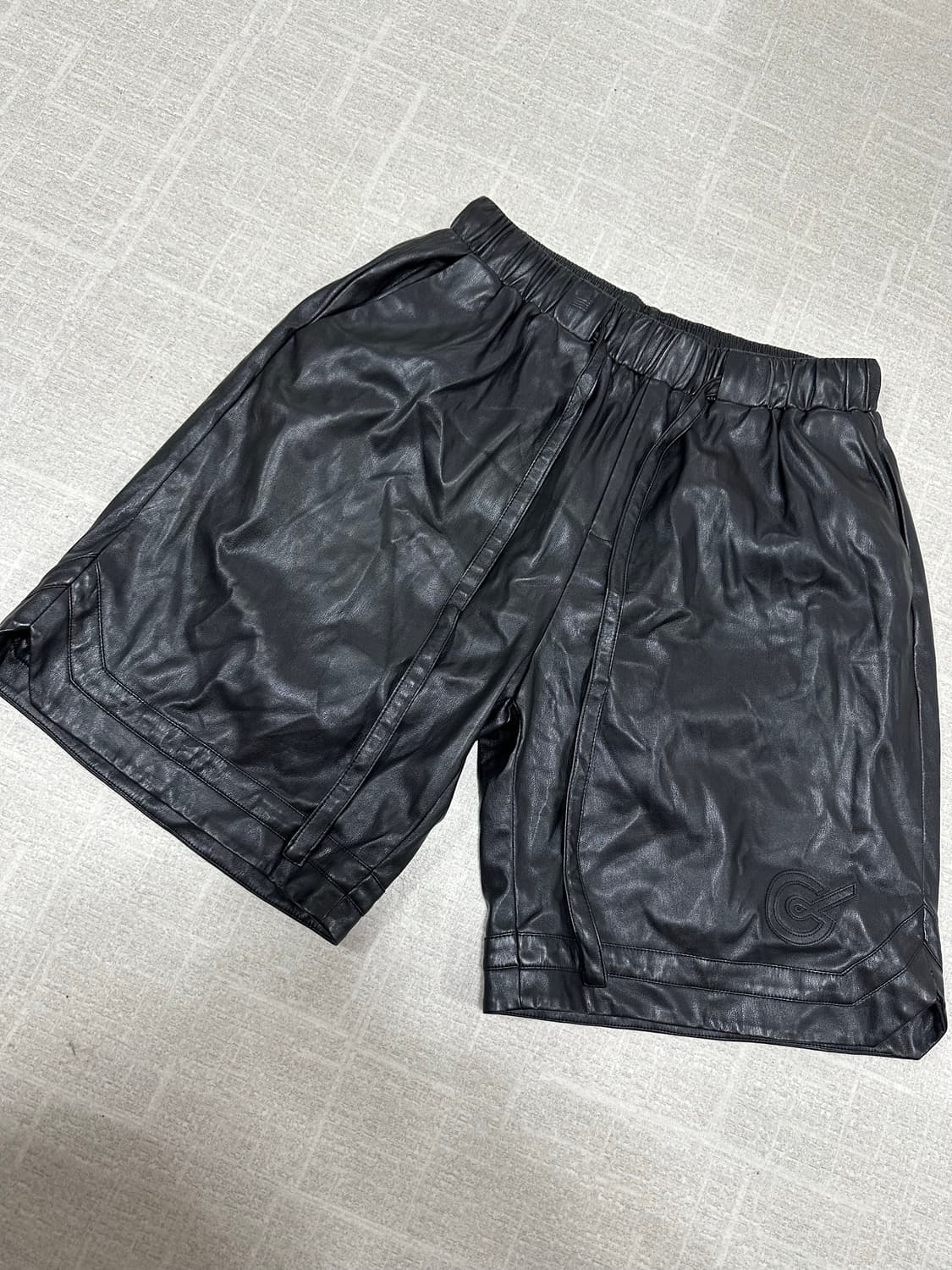 GALLIANO LANDOR 인조가죽 밴딩 팬츠 상품이미지3