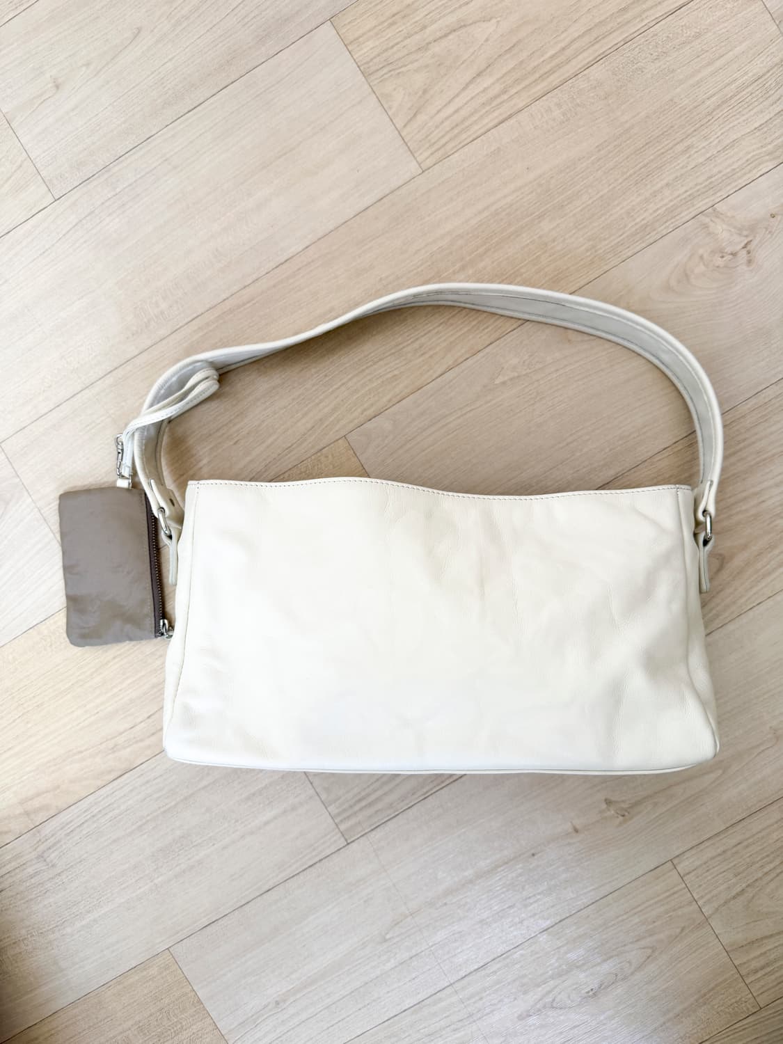 마가렛호웰 숄더백 상품이미지2