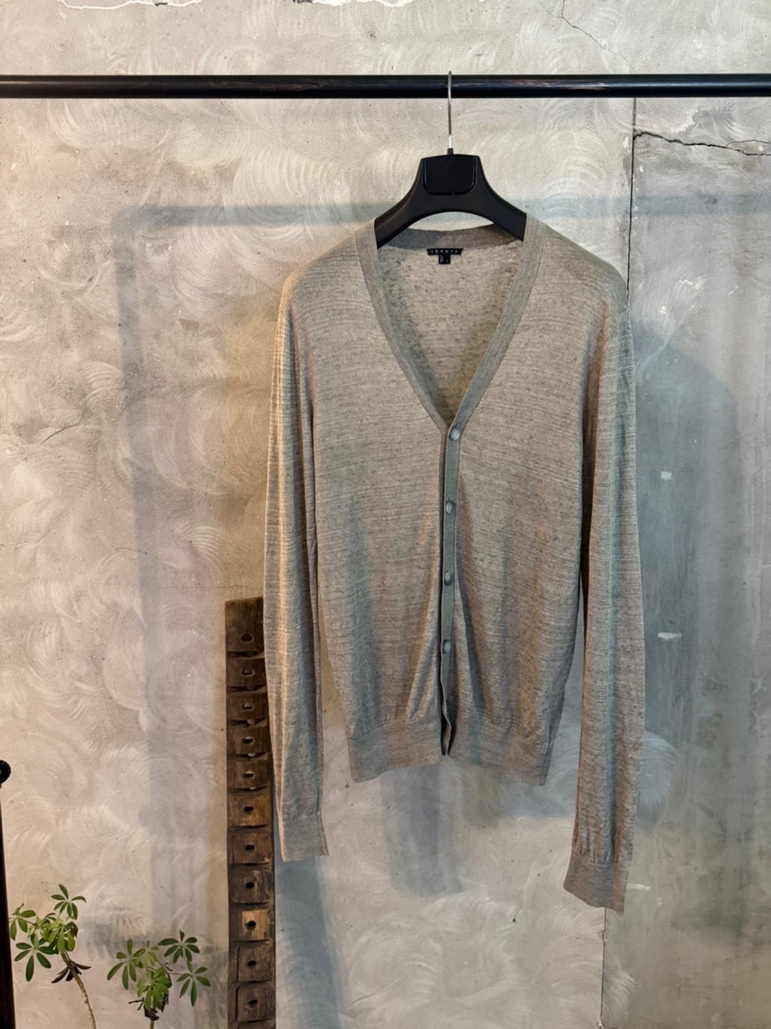 띠어리 가디건 100 상품이미지1