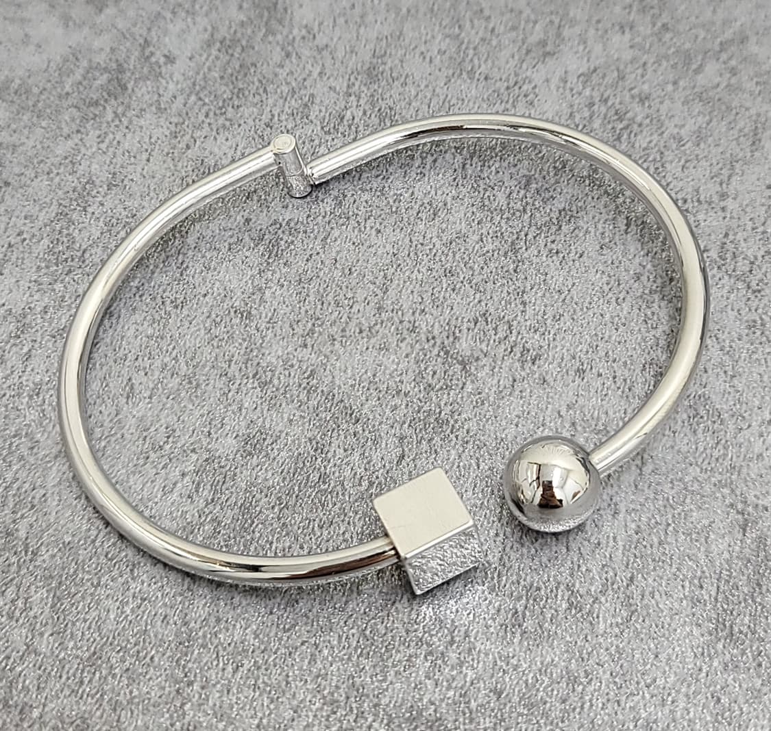 unique bangle 상품이미지1