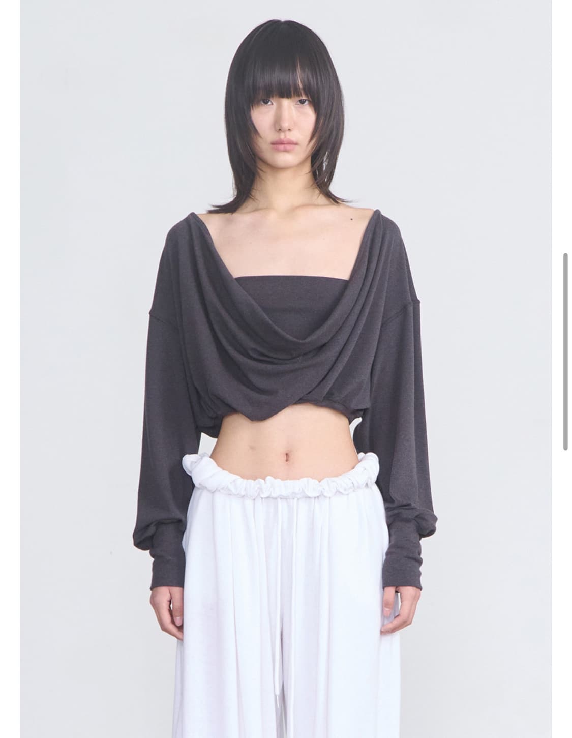 세릭 draped back top 차콜 상품이미지1