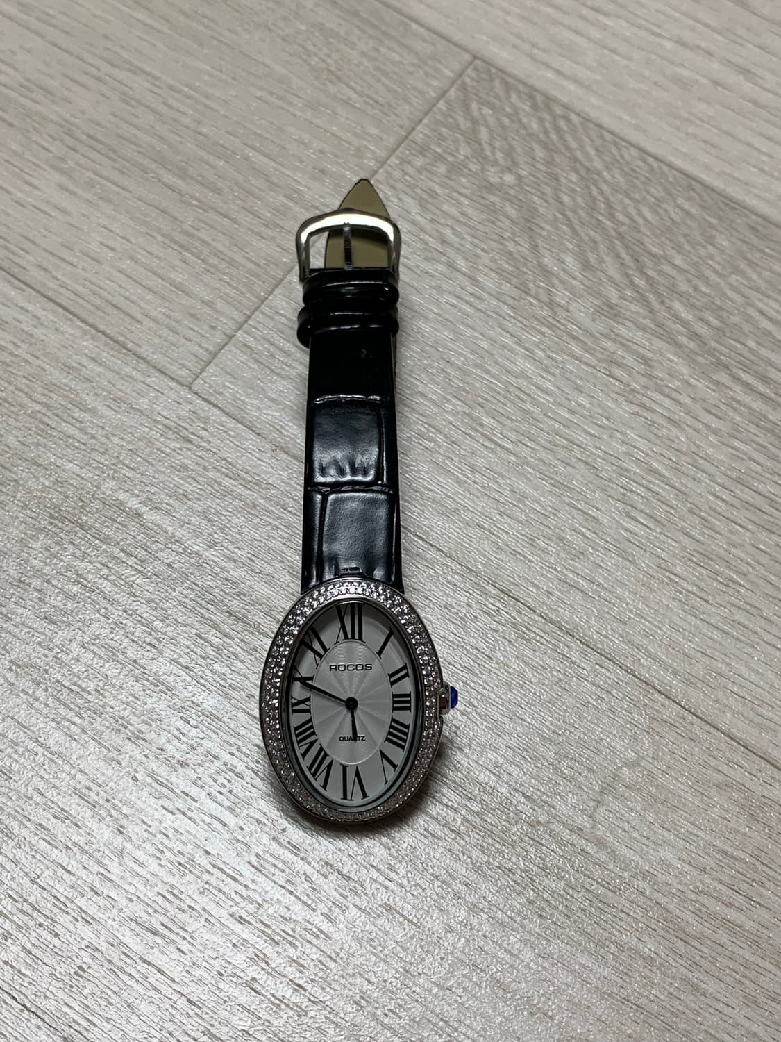 블랙 가죽 쿼츠시계 상품이미지2