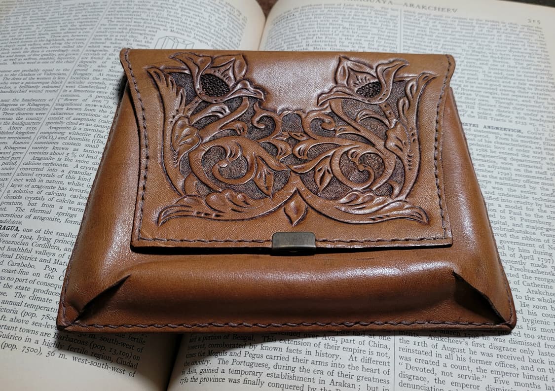 일본 공방 핸드메이드 가죽 카빙 파우치(19*16) 상품이미지5