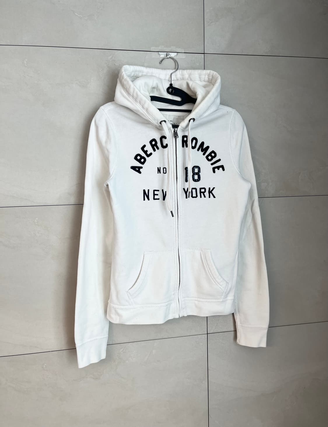 아베크롬비 뉴욕 화이트 후드집업 [S] 상품이미지2