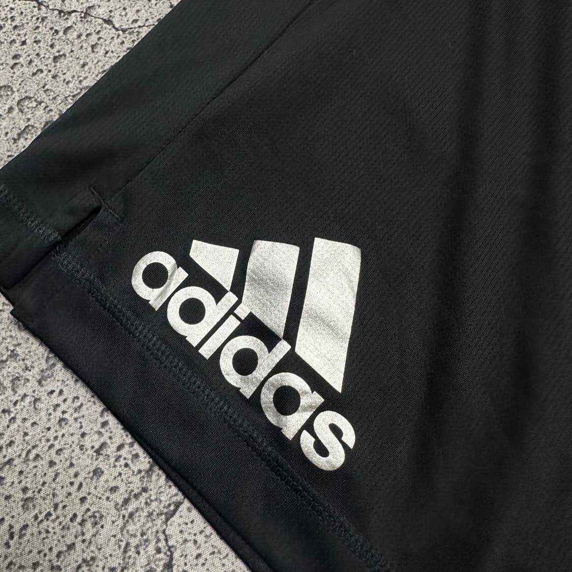 ✨ (바배) 아디다스 블랙 트레이닝 쇼츠 팬츠 반바지 상품이미지3