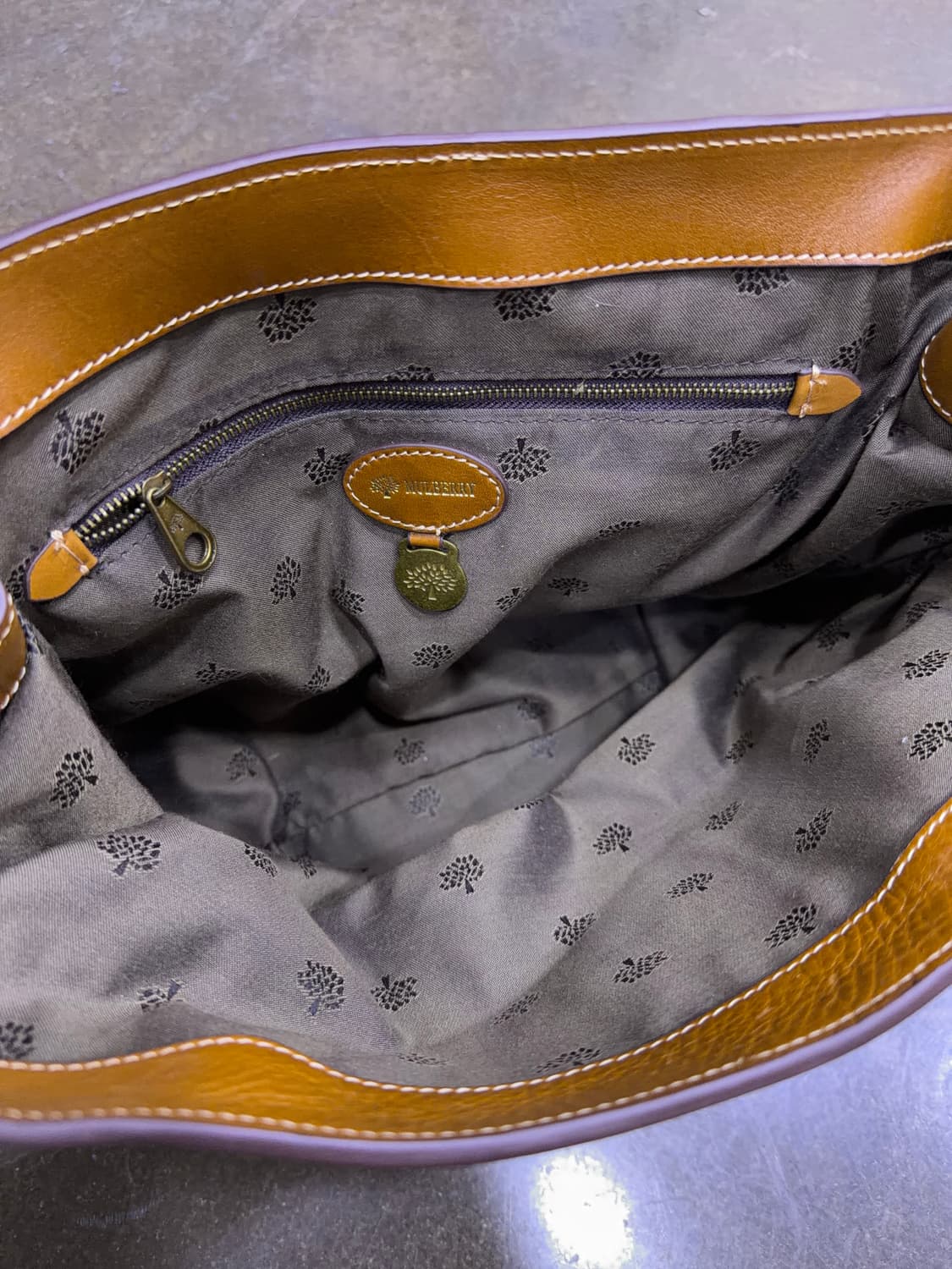 멀버리 알렉사 오버사이즈 사첼백 크로스 브라운 가방 상품이미지9