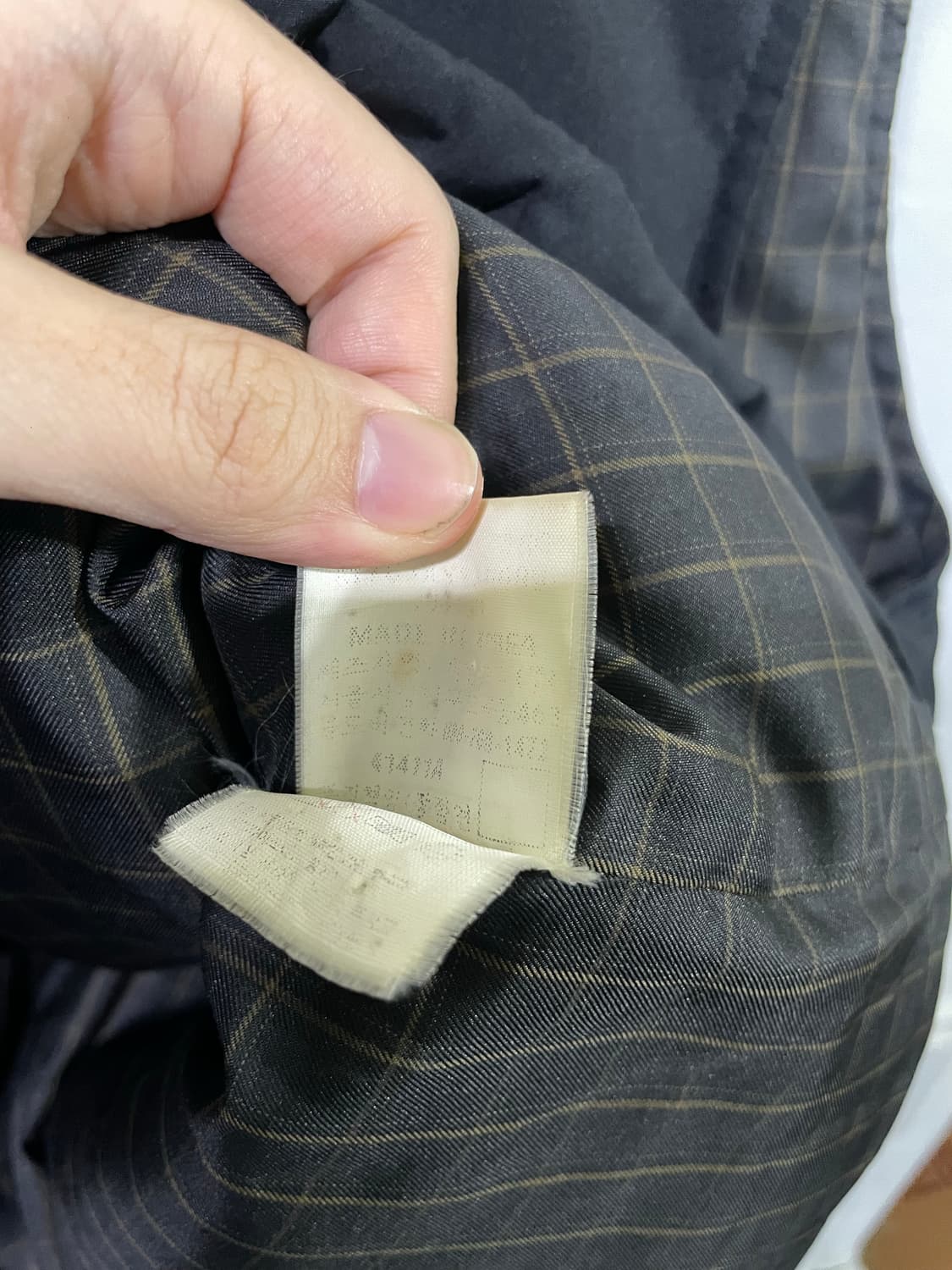 입생로랑 다운 패딩조끼 YSL 100-105사이즈 상품이미지10