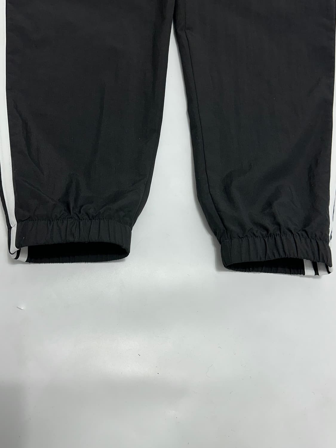 아디다스 우먼스 에센셜 3S 우븐 7/8 팬츠 트레이닝 바지 츄바 상품이미지4