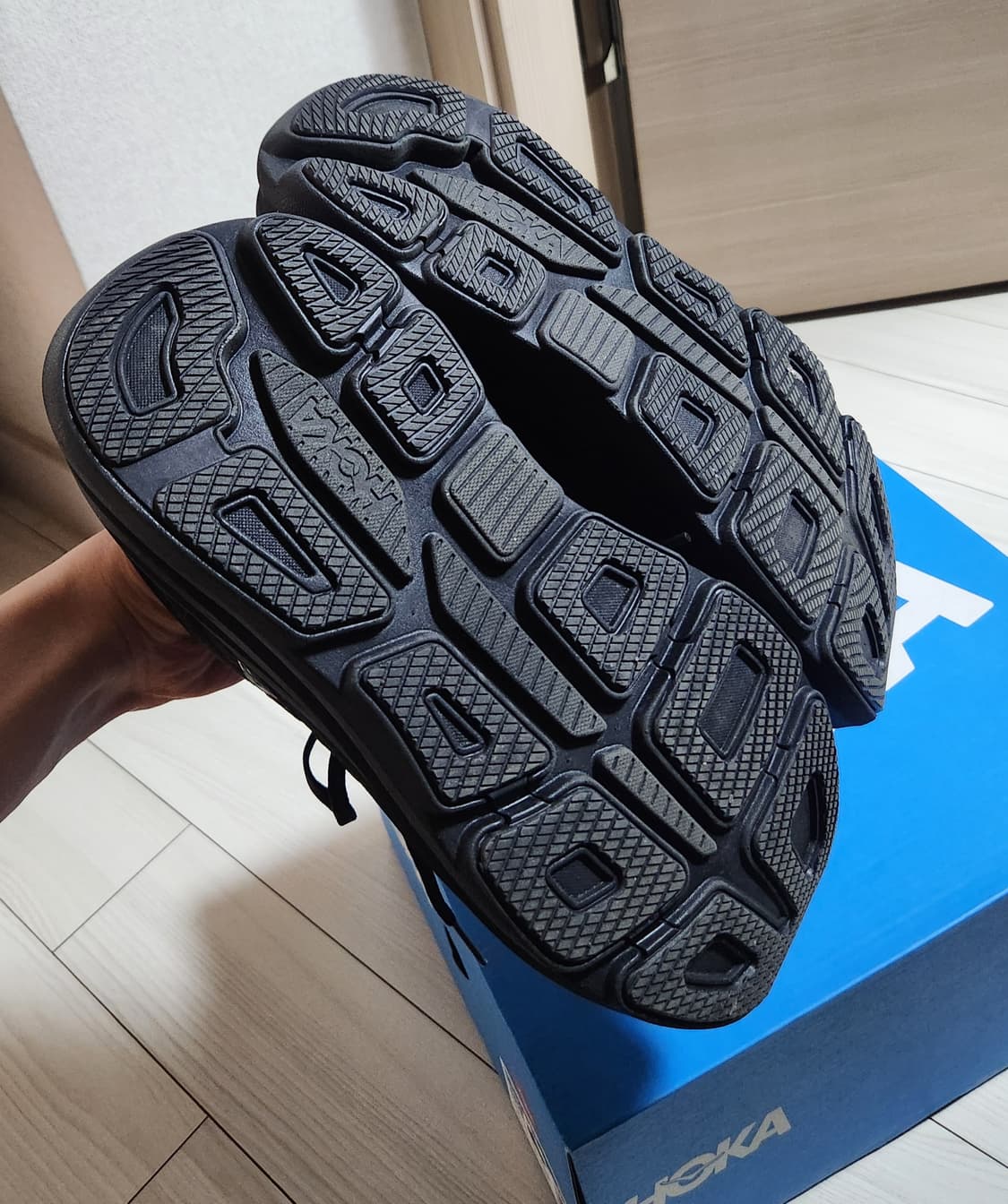 [호카] 본디 9 wide(265) 풀 박스 상품이미지2