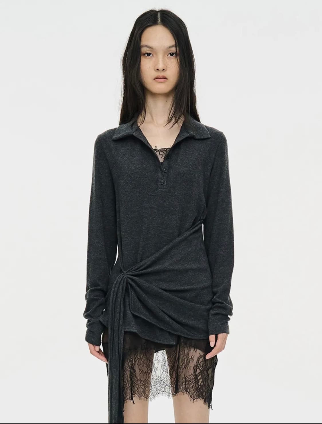 세릭 TWIST BUTTON TOP / CHARCOAL 상품이미지1