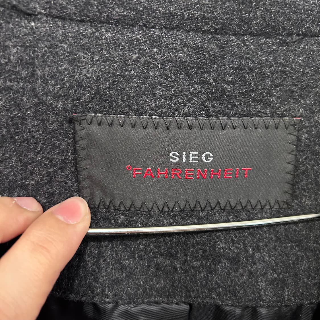 지이크 파렌하이트 케시미어블랜드 구스다운 누빔 패딩 코트 상품이미지3