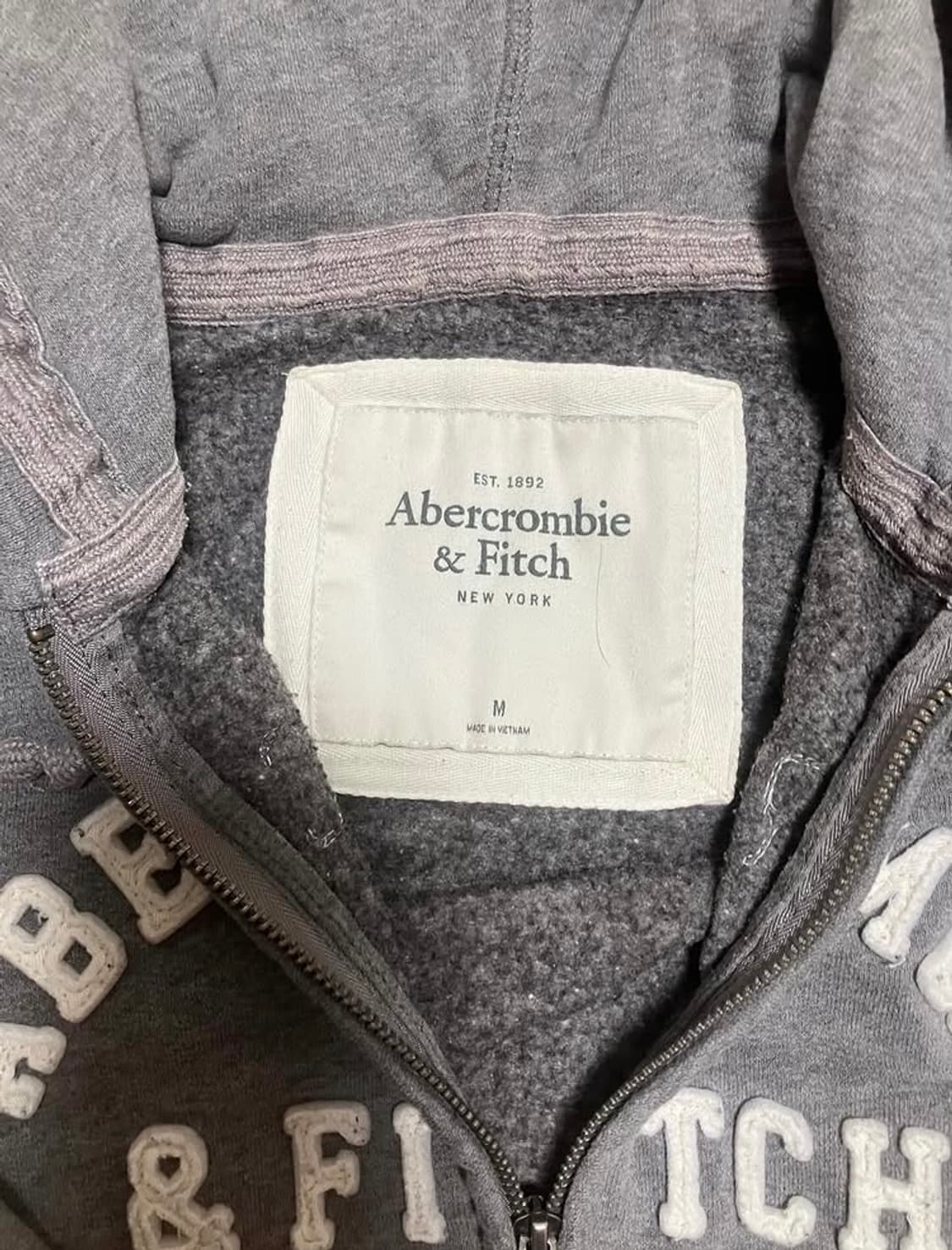 아베크롬비 슬림핏 로고 후드 집업 상품이미지3