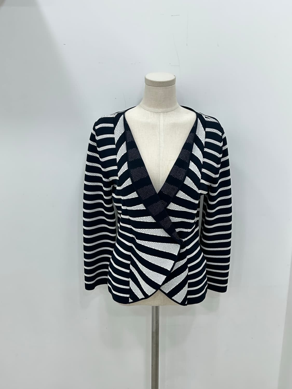 아르마니 꼴레지오니 니트 자켓 상품이미지1