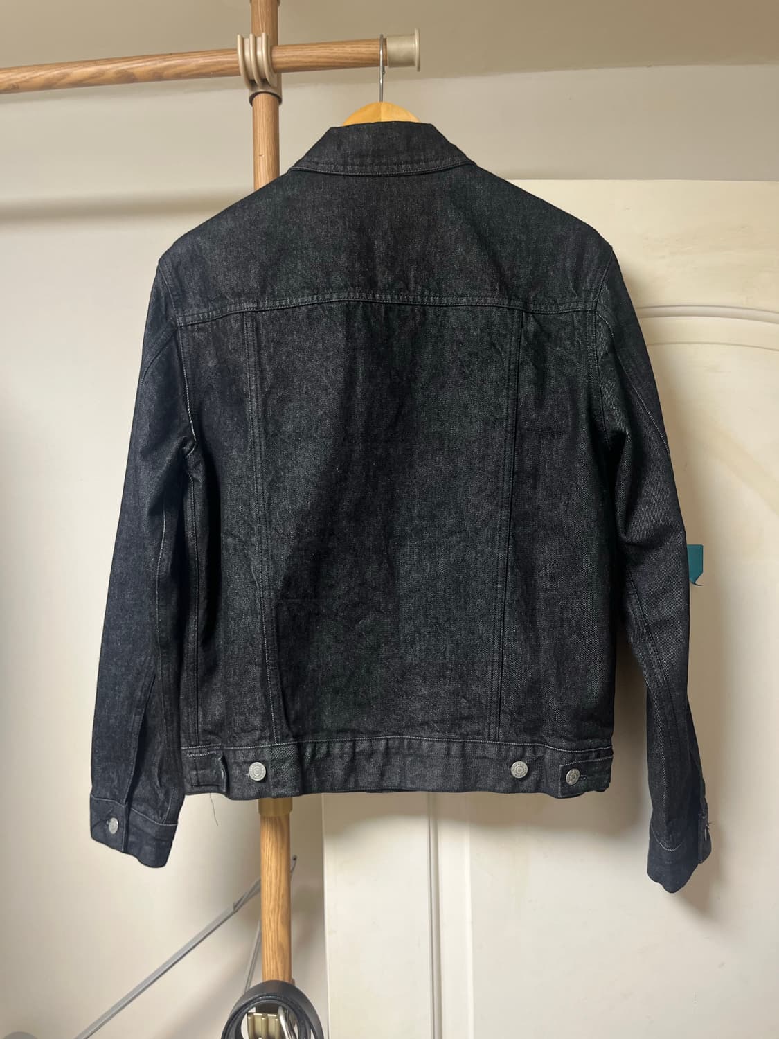 유스 데님 트러커 재킷 워시드 블랙 상품이미지6