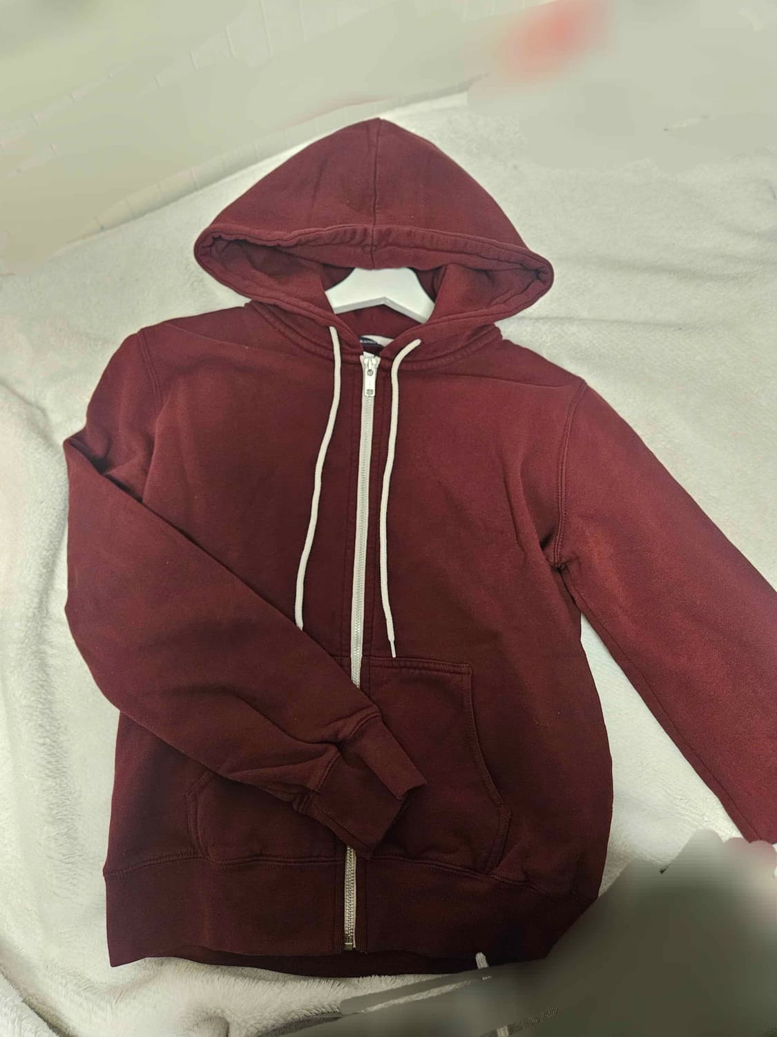 Brandy Melville red hoodie 상품이미지1