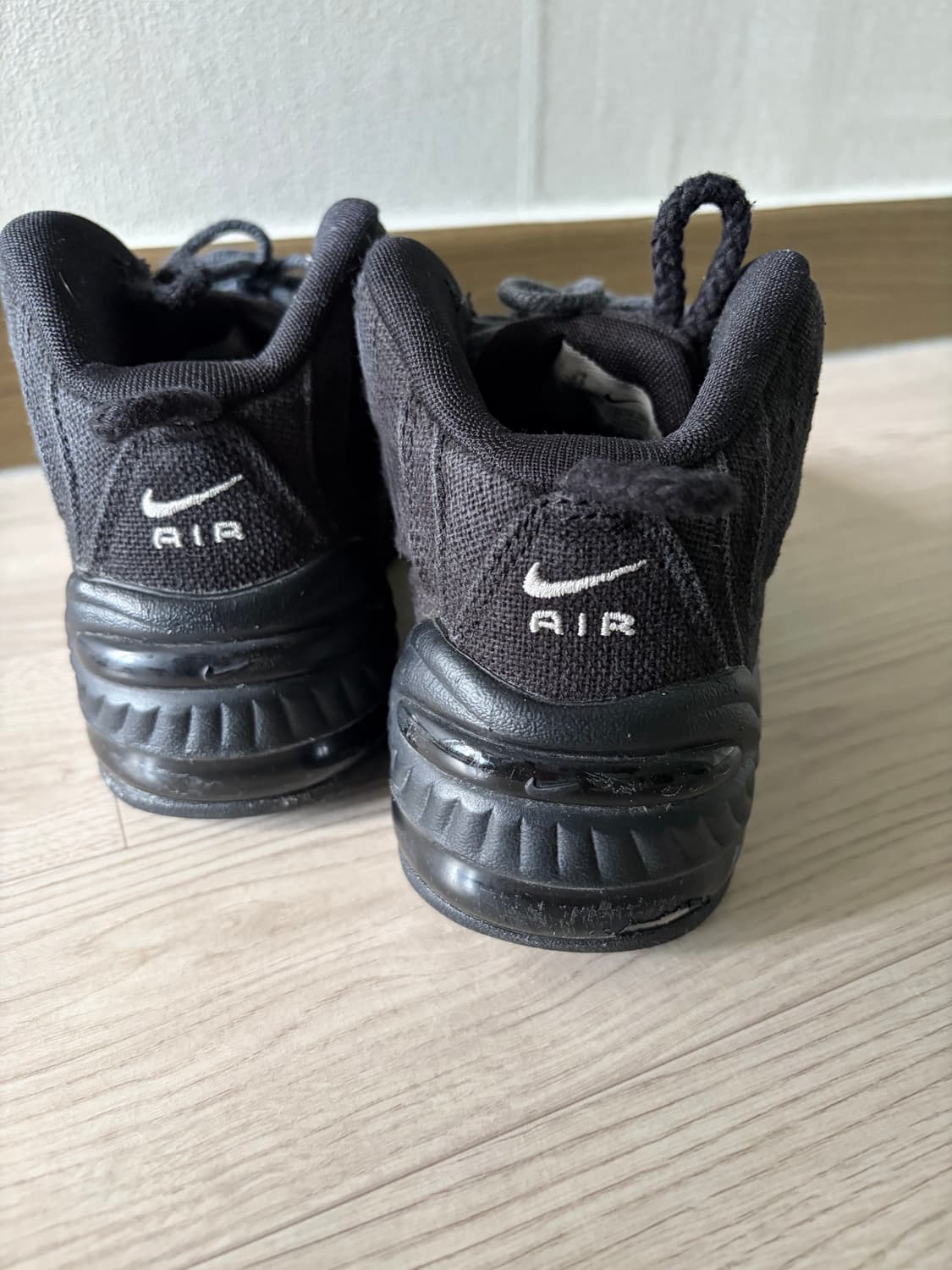 나이키x스투시 에어페니2 블랙 상품이미지3