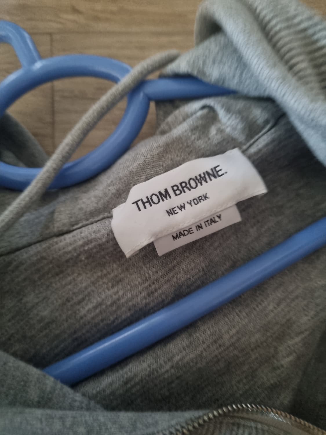 특가) 톰브라운후드집업.    2 상품이미지3