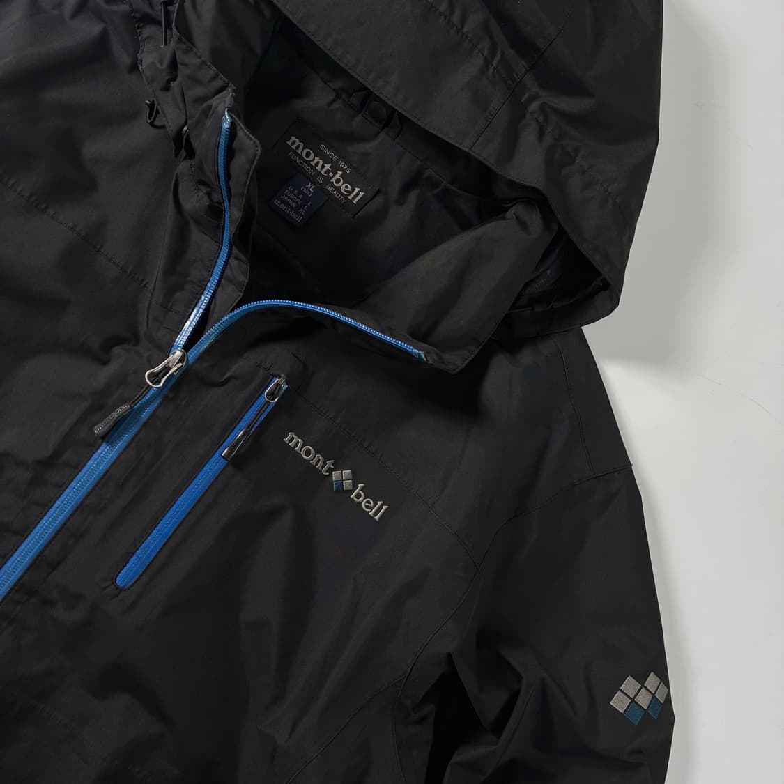 Mont bell  몽벨 고어텍스 나일론 바람막이 자켓  상품이미지3