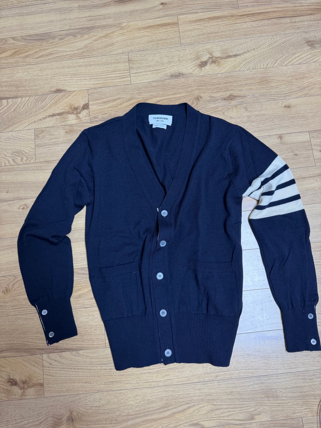 톰브라운 네이비 니트 가디건 상품이미지1