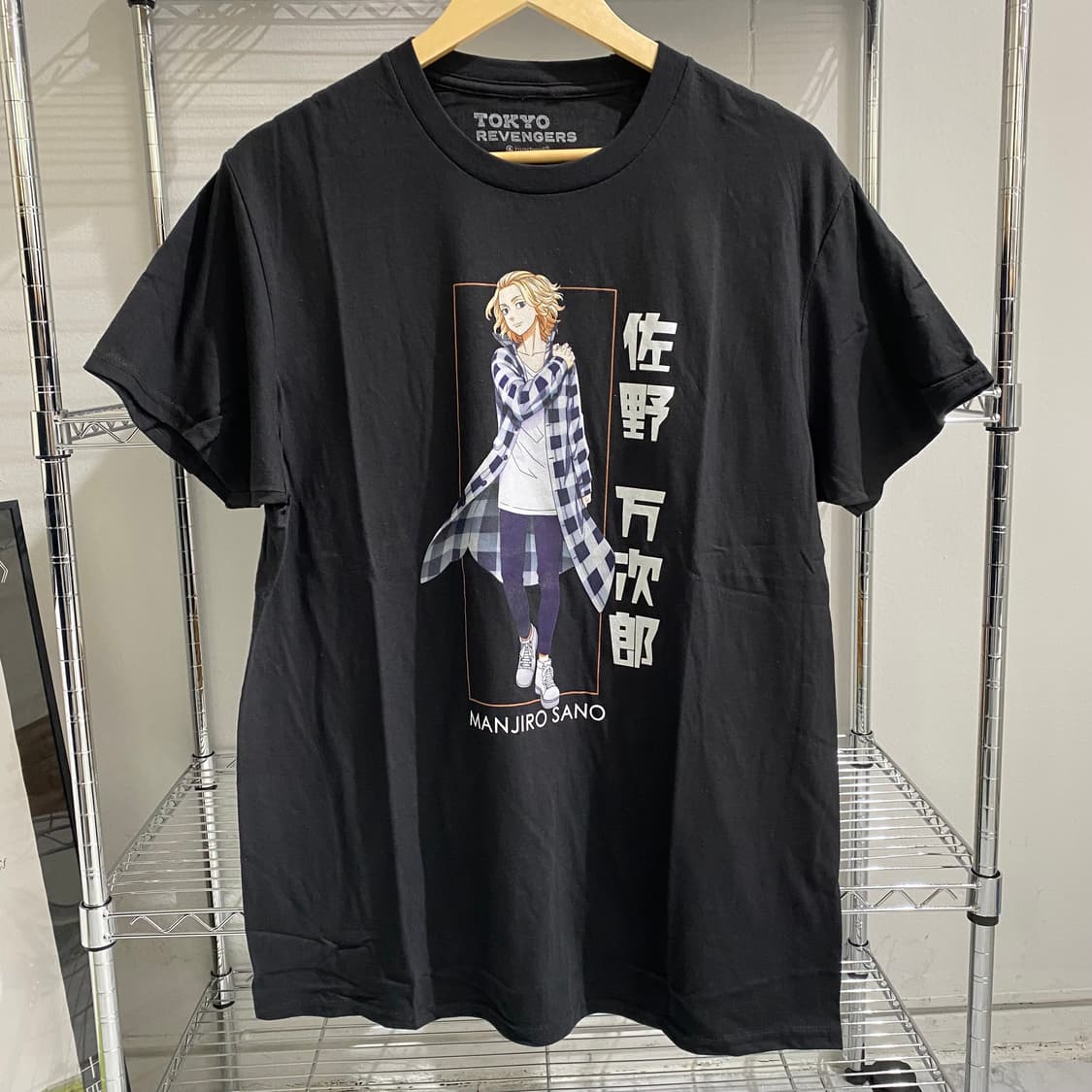 도쿄리벤저스 마이키 오피셜 애니메이션 티셔츠 상품이미지1