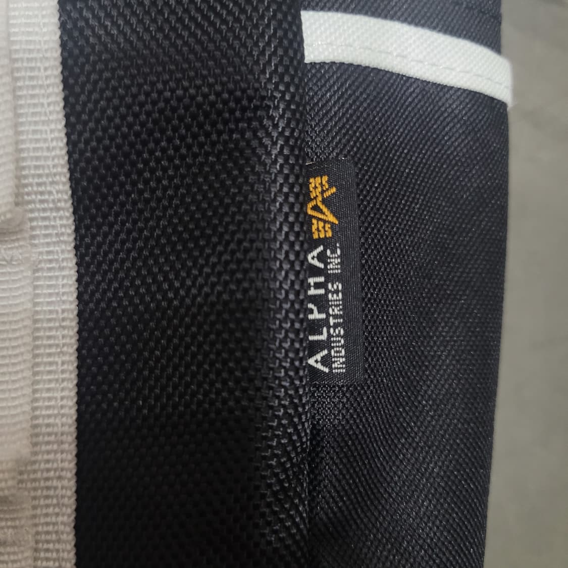ALPHA INDUSTRIES 알파 빈티지 백팩  상품이미지8