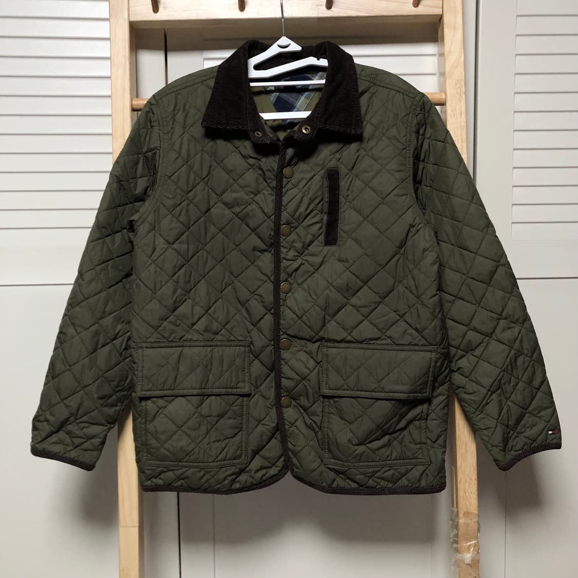 타미힐피거 퀄팅자켓 상태굿 여성추천 딥카키 자켓 상품이미지1