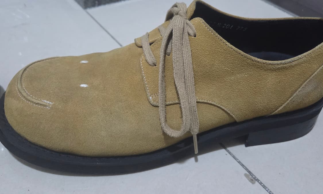 로맨틱무브 스마일더비 웜옐로우 스웨이드 상품이미지5