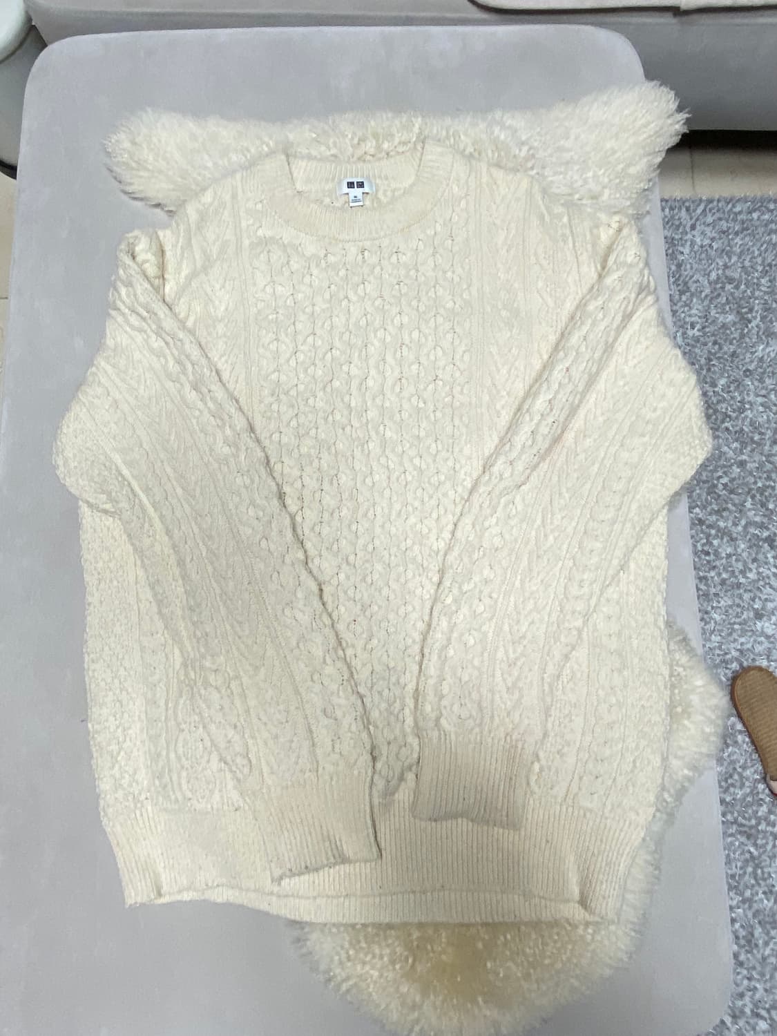 유니클로 니트 XL 세 개에 12000 원. 상품이미지5