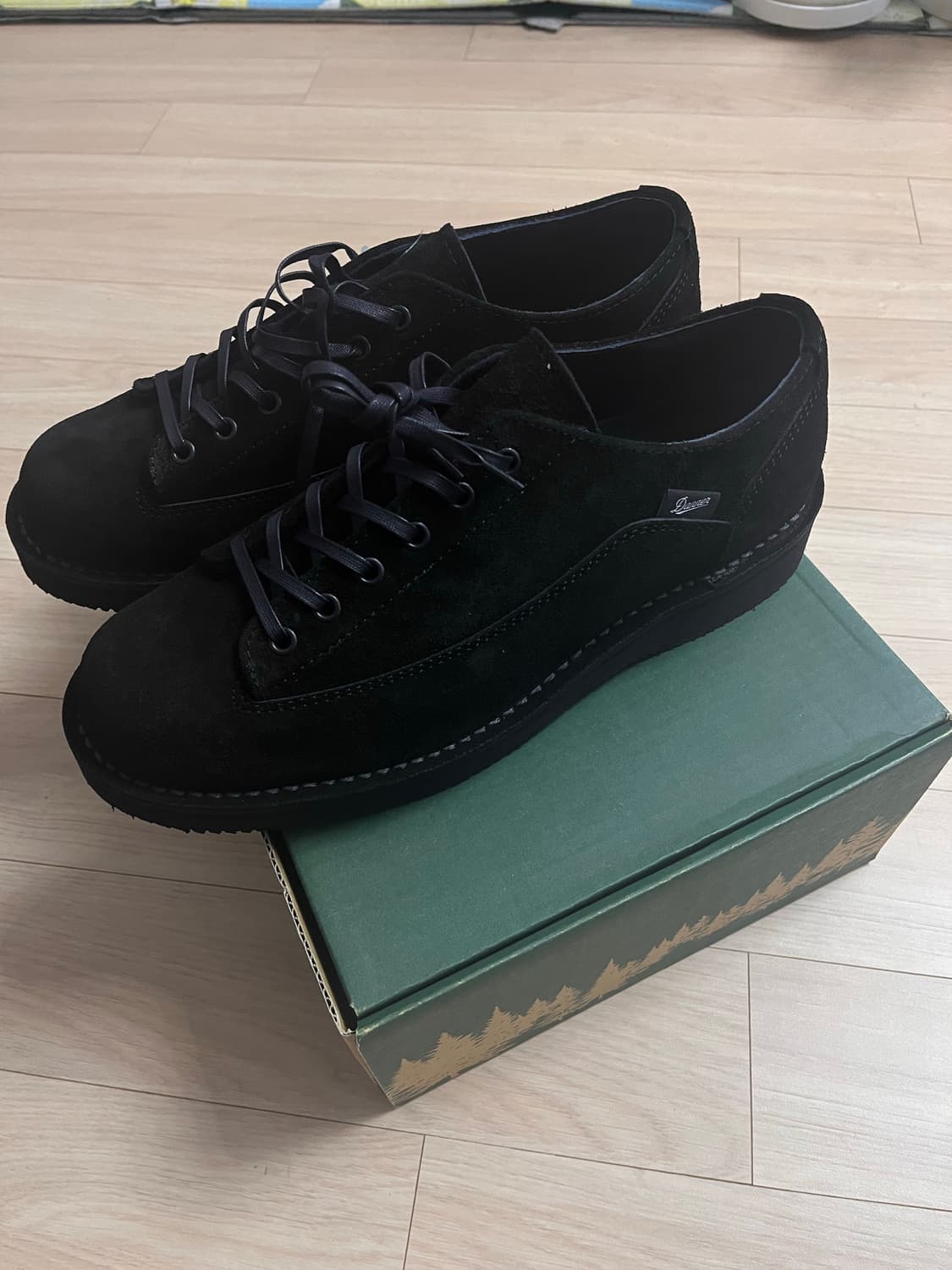 대너 불 런 로우 스웨이드 블랙 새상품 상품이미지2