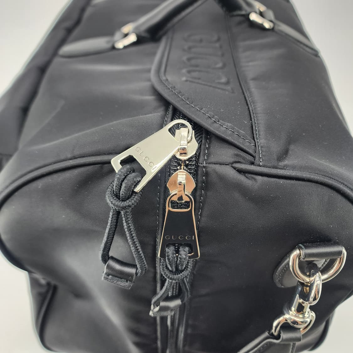 초민트급 구찌 이정재 라지 더플백 블랙 나일론 보스턴백 반둘리에 상품이미지8