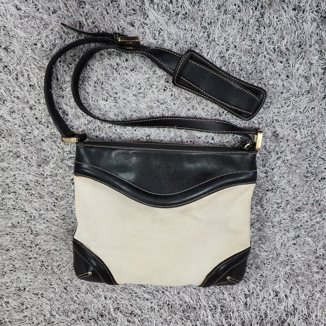 구찌 자가드 크로스백 상품이미지1