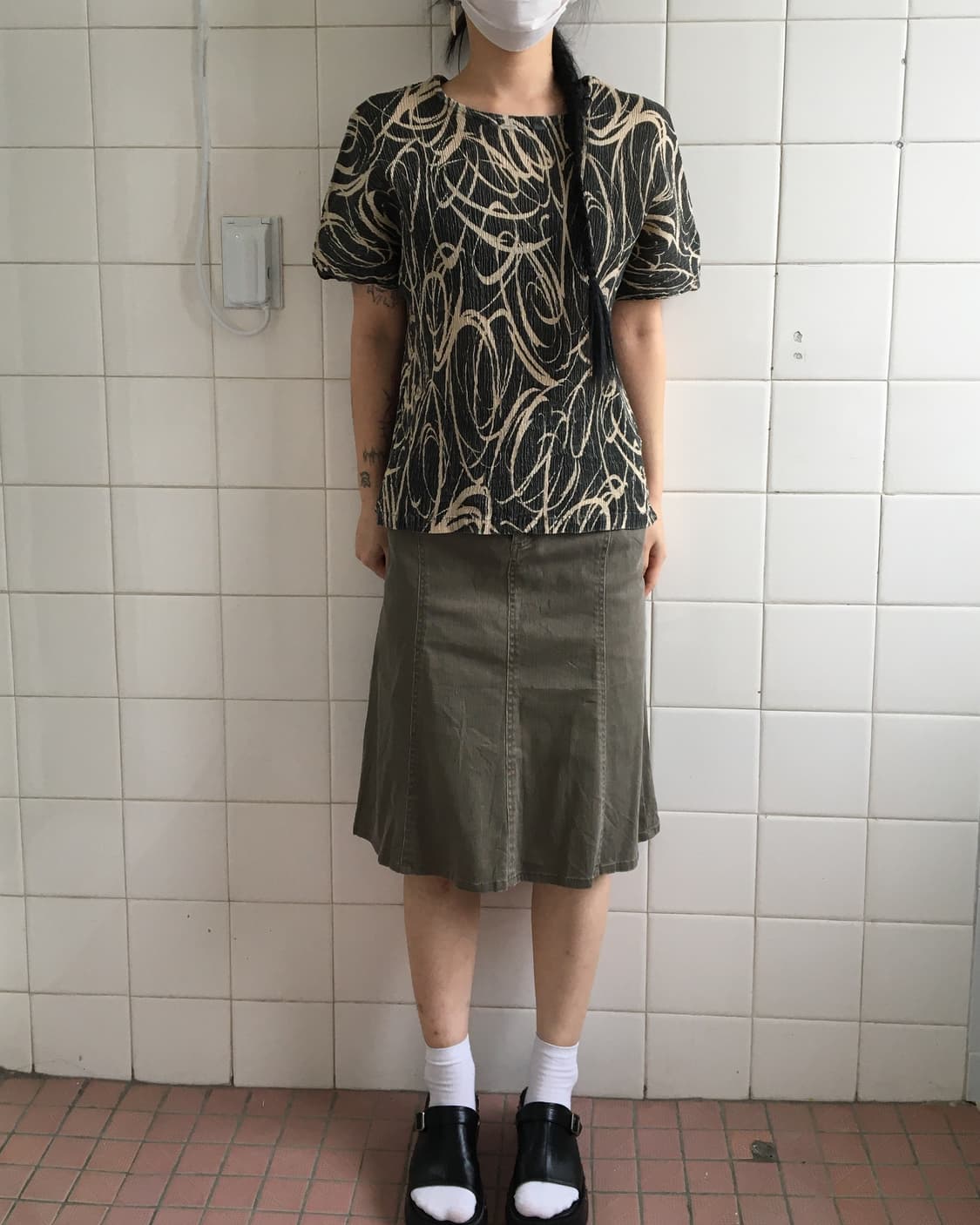 Pattern point pleats top 상품이미지1