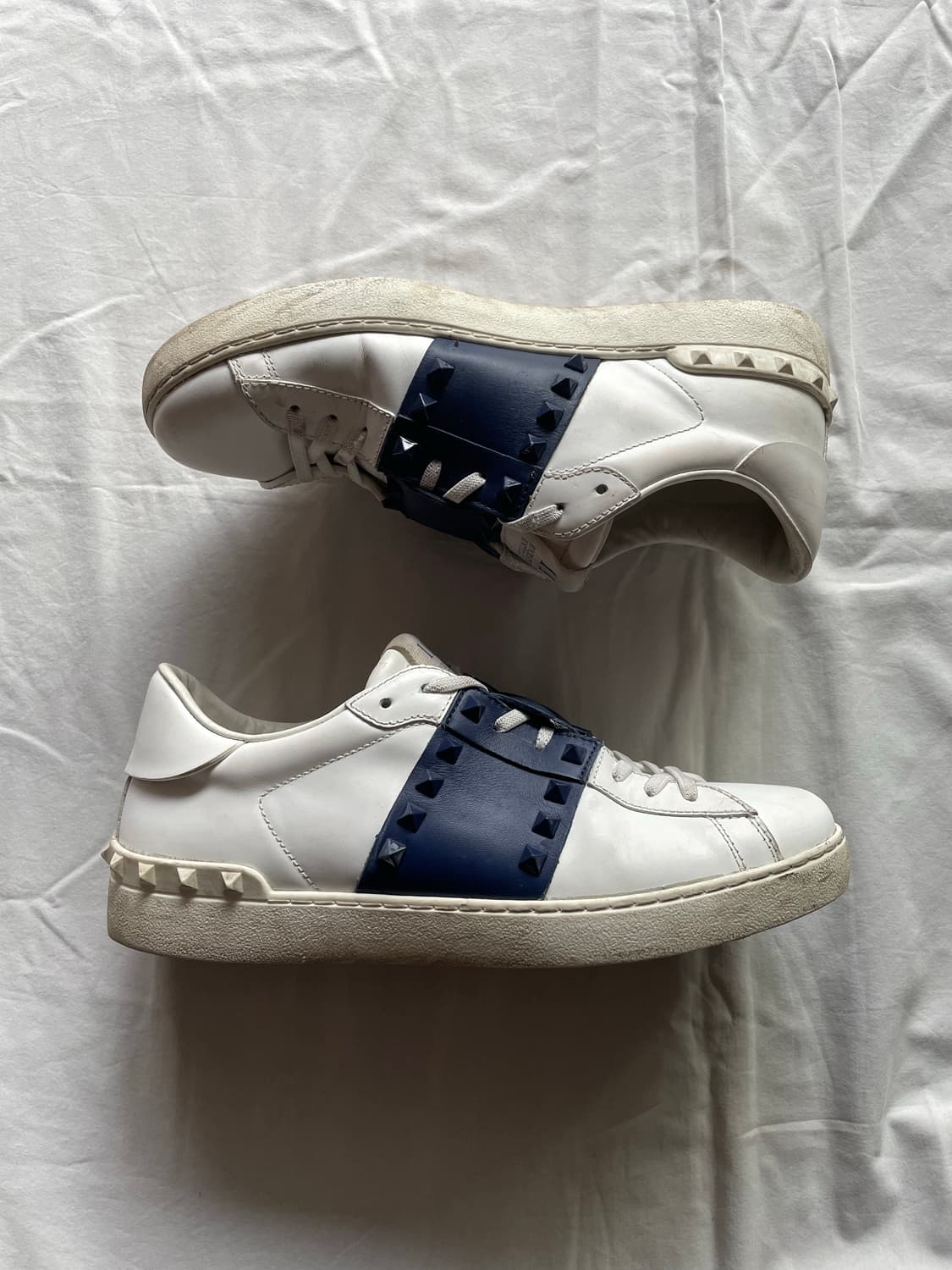 발렌티노 히든 락스터드 스니커즈 상품이미지2