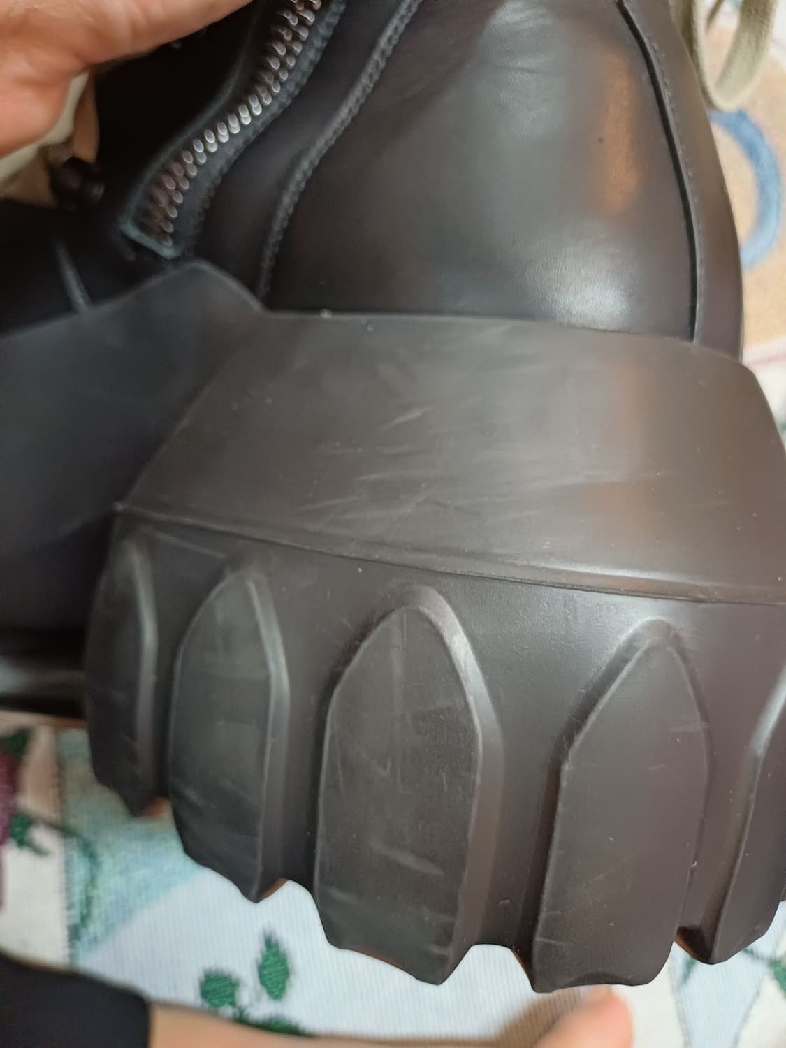 급히처분)릭오웬스 메가트랙터 부츠 39 상품이미지7