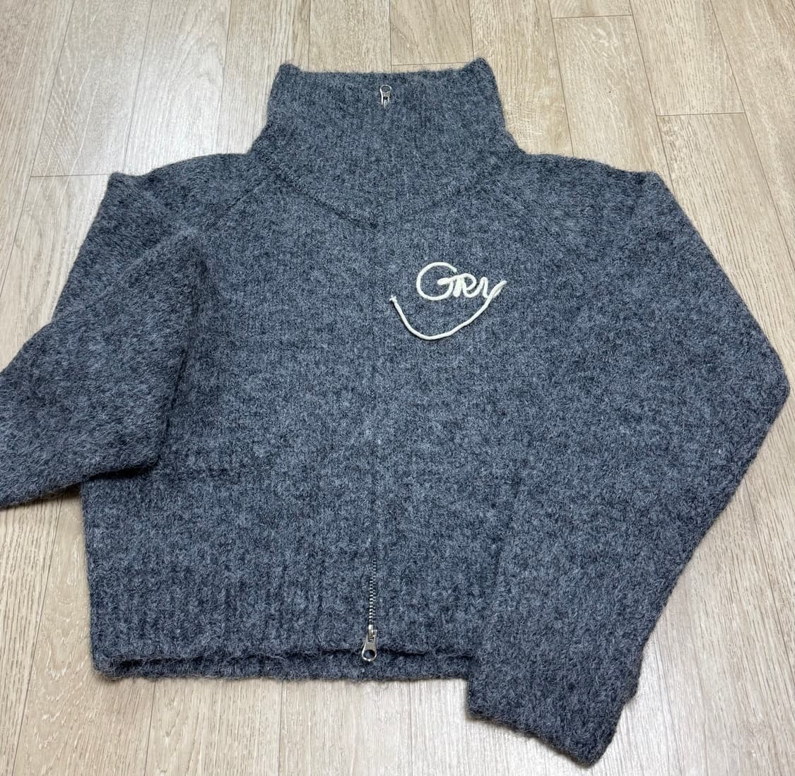 그로브 니트집업 새상품 상품이미지1