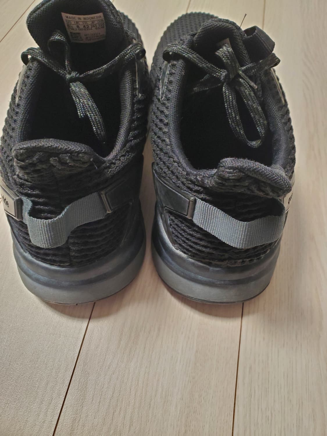 아디다스 운동화 퀘스타 라이드 EE8374 러닝화 사이즈265

러닝화/ 상품이미지5