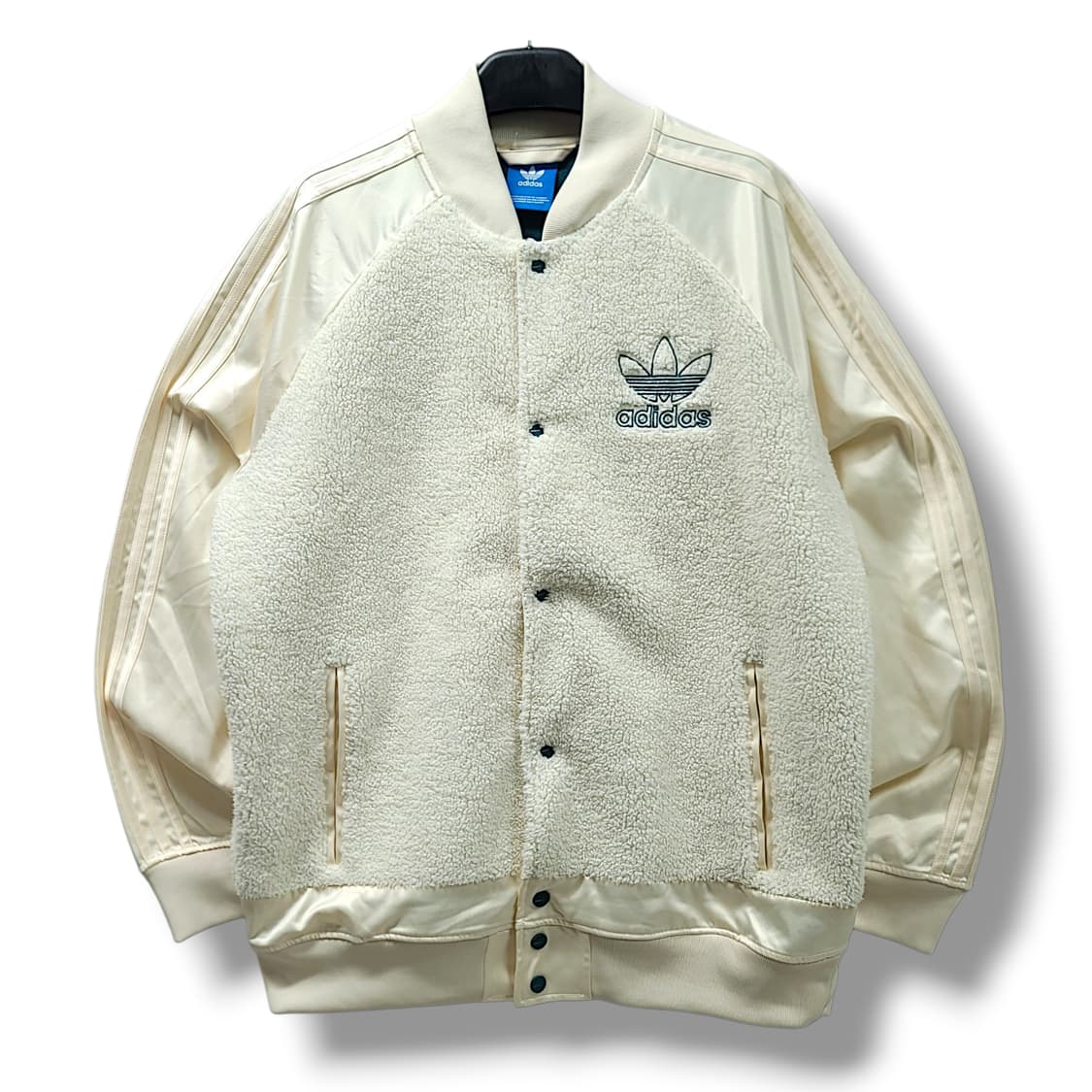 [105] 아디다스 크림 쉐르파 파이어버드 레터맨 기모 바시티 자켓 상품이미지1