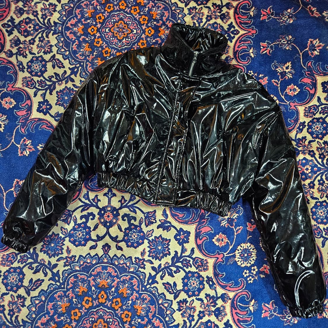 OUR WAVE 유광 투웨이 크롭 패딩 Free size 상품이미지1