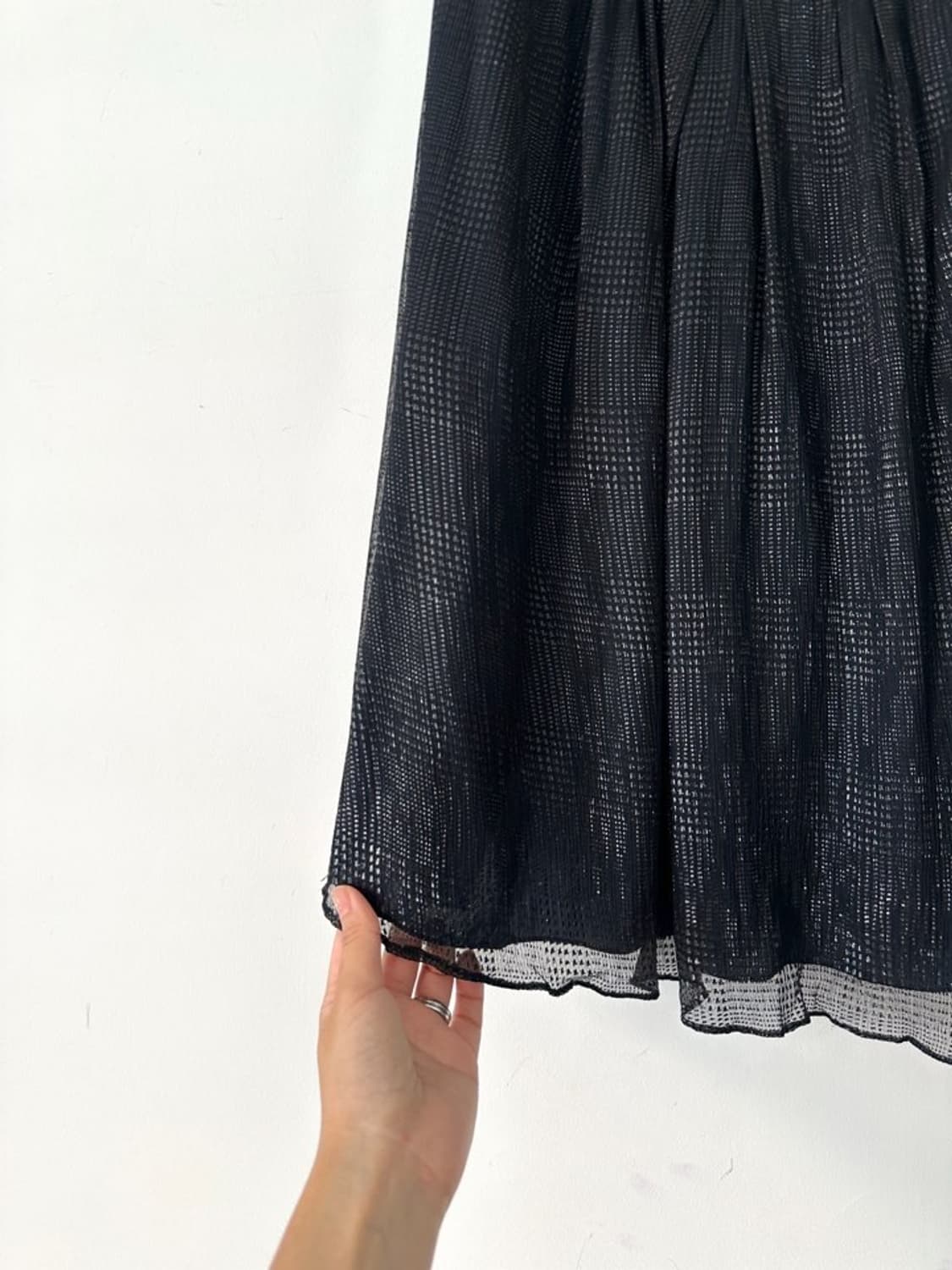 Snakeskin pattern sleeveless / black 상품이미지5