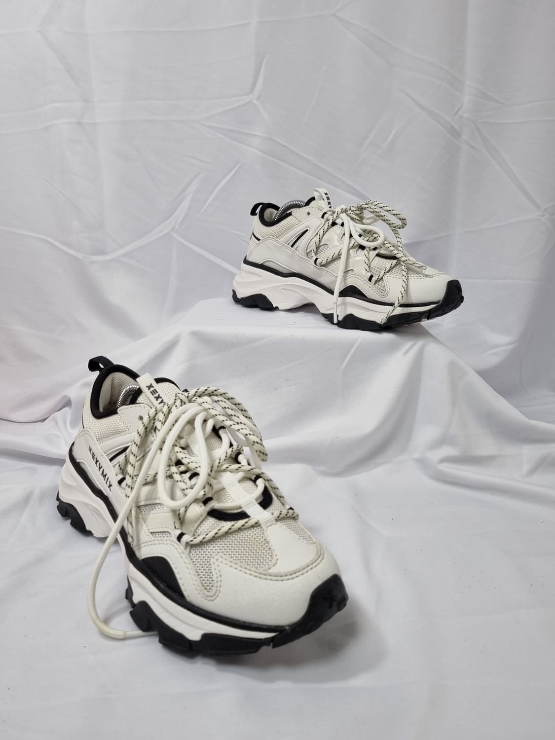 245 젝시믹스 X-1 라이트핏 화이트 스니커즈 상품이미지6