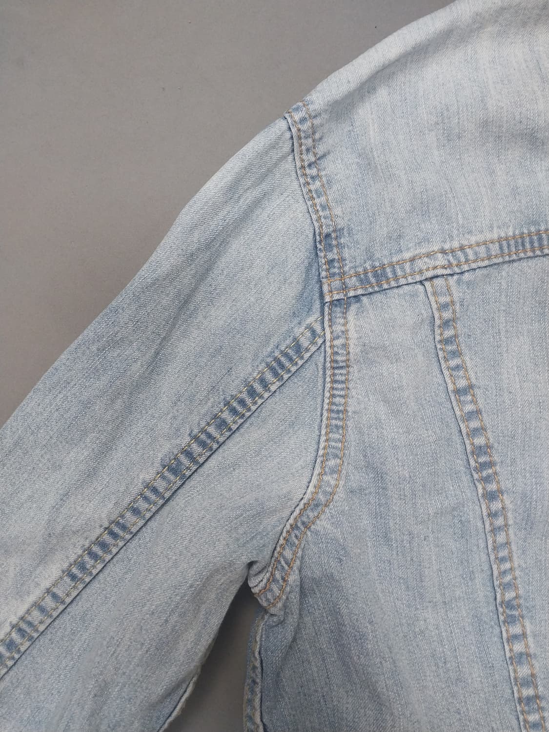 [M] 리바이스 연청 셔츠형 데님 트러커 자켓 타입3 상품이미지8