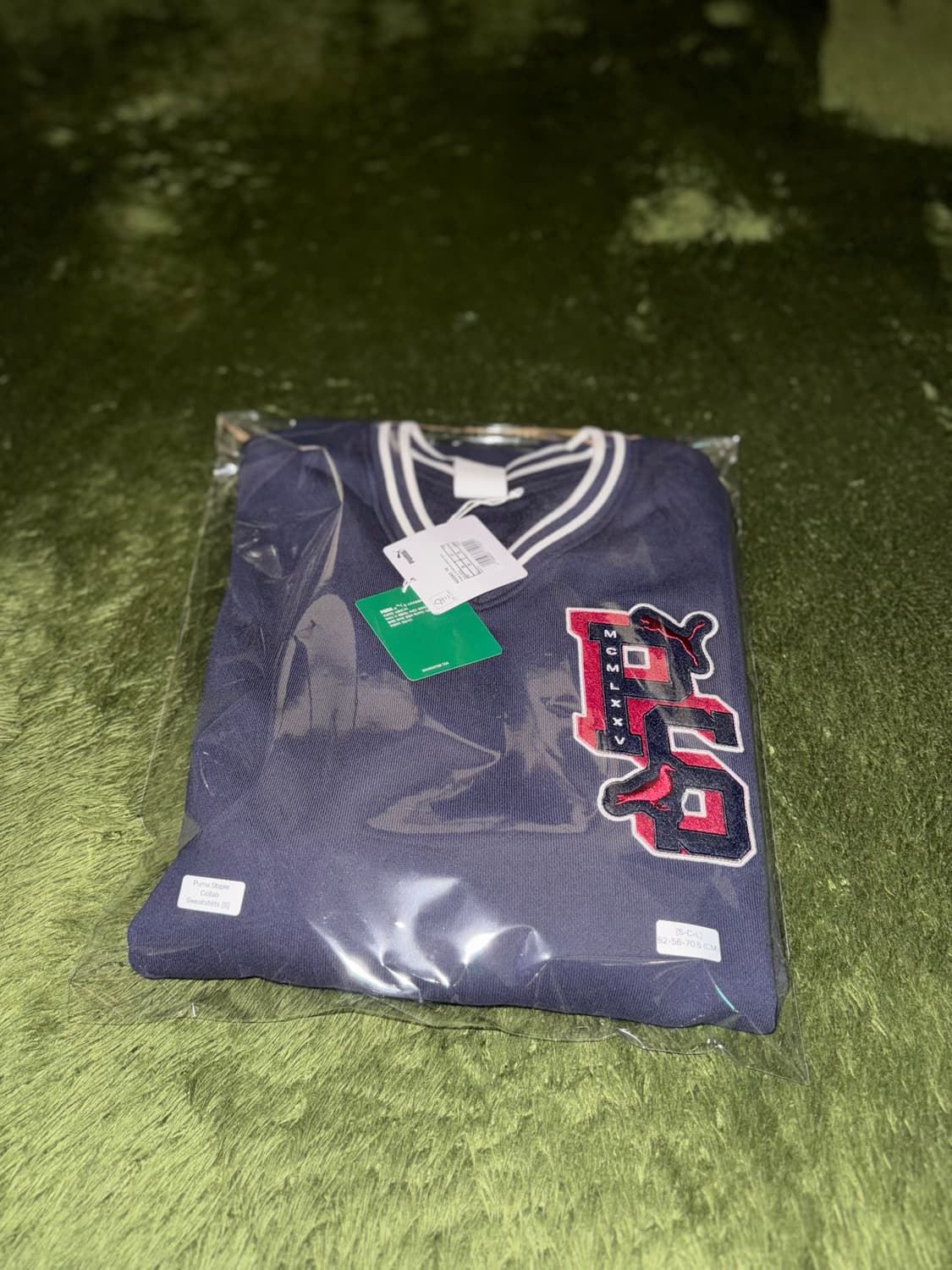 [S] 스테이플 피죤 X 푸마 콜라보 릴렉스 핏 브이넥 스웻셔츠 네이비 상품이미지10