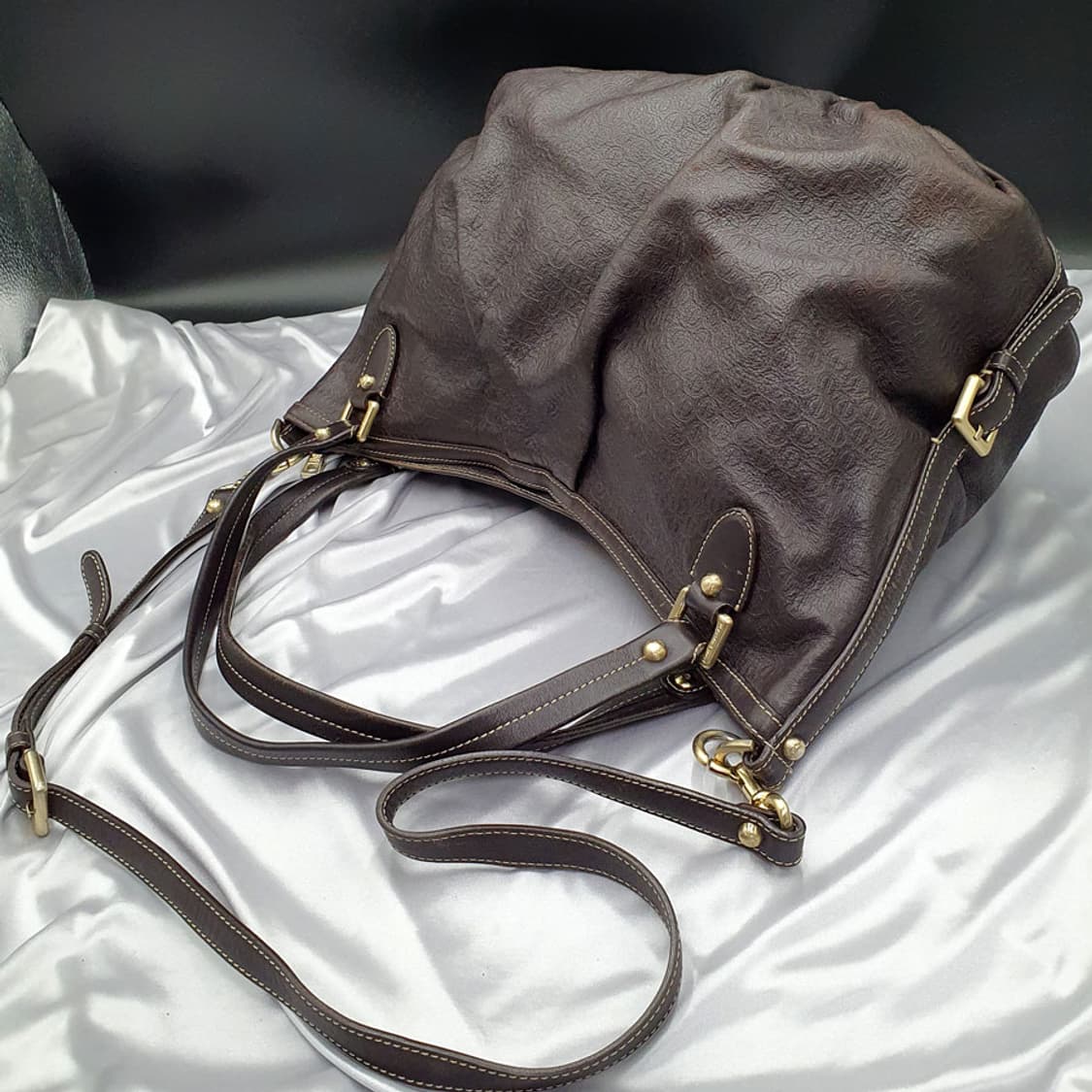 루이까또즈 가죽 숄더백 중고 가방 은피아노 상품이미지6