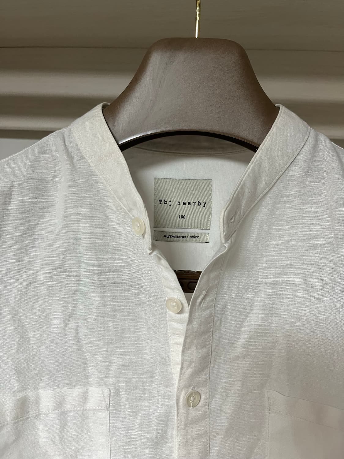 TBJ nearby 헨리넥 셔츠 (화이트) 상품이미지3