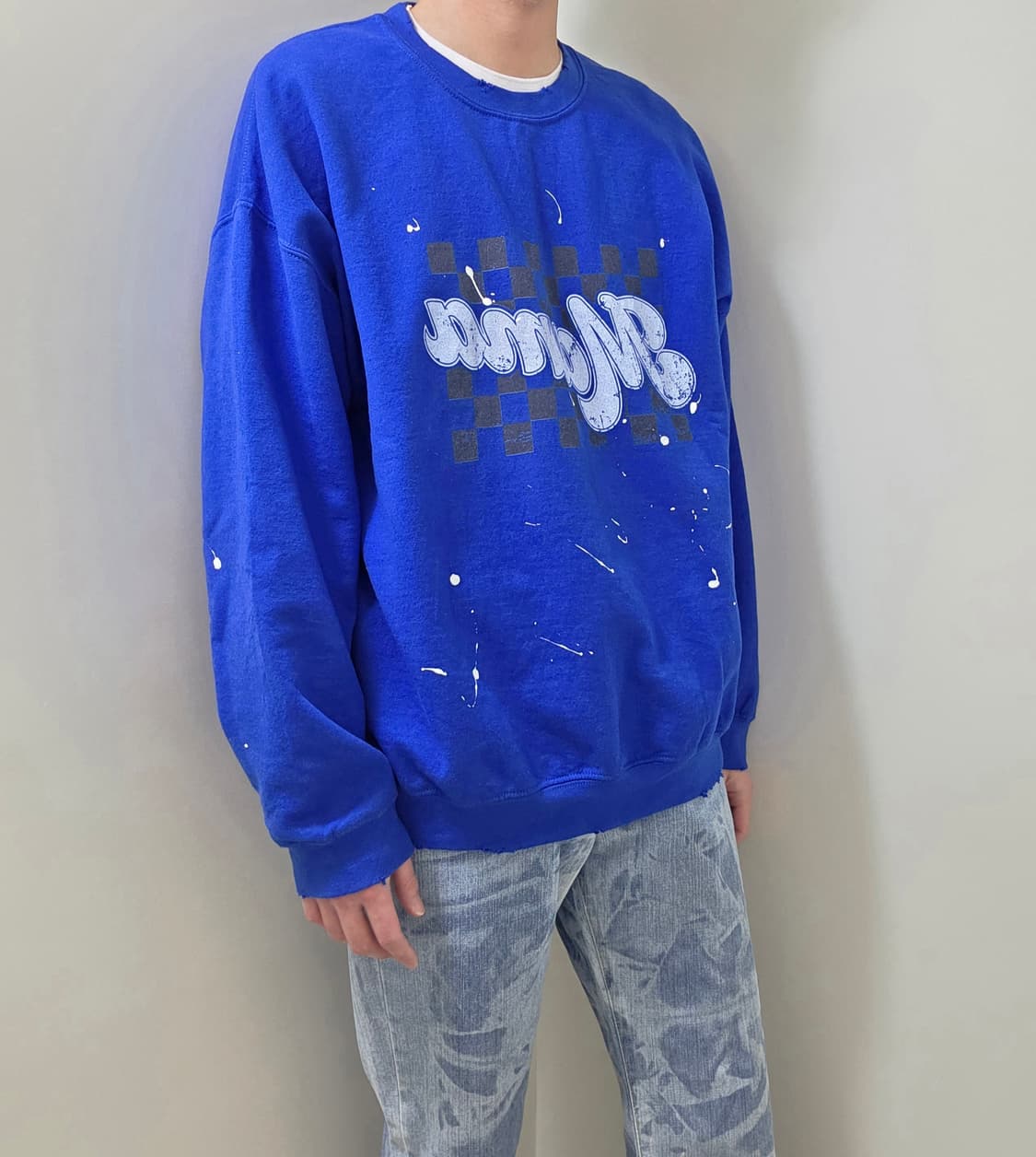 핸드워크 로얄 블루 페인팅 맨투맨 티셔츠 상품이미지2