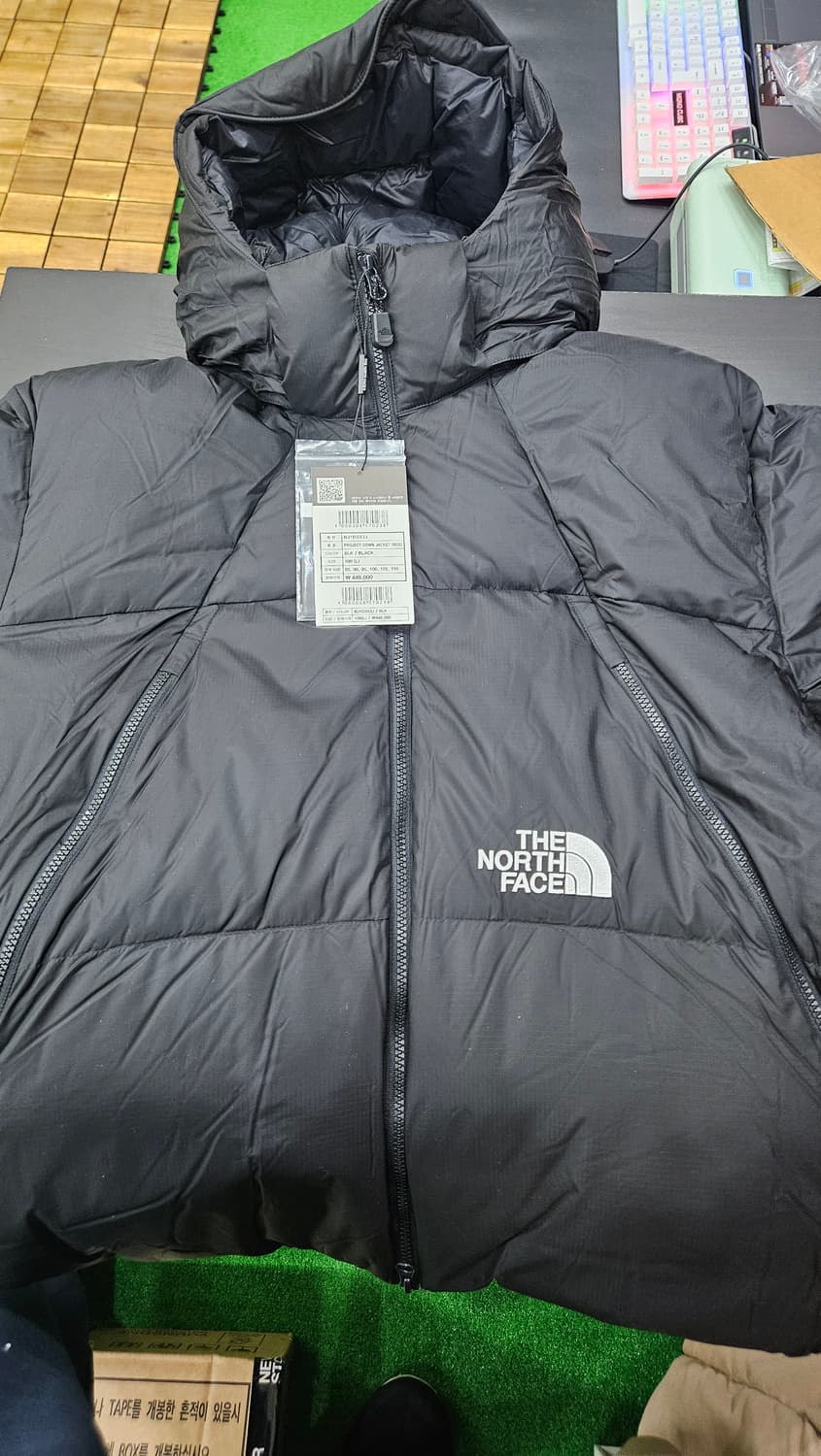 (새상품)노스페이스 화이트라벨 프로젝트 다운패딩 블랙 L 상품이미지3