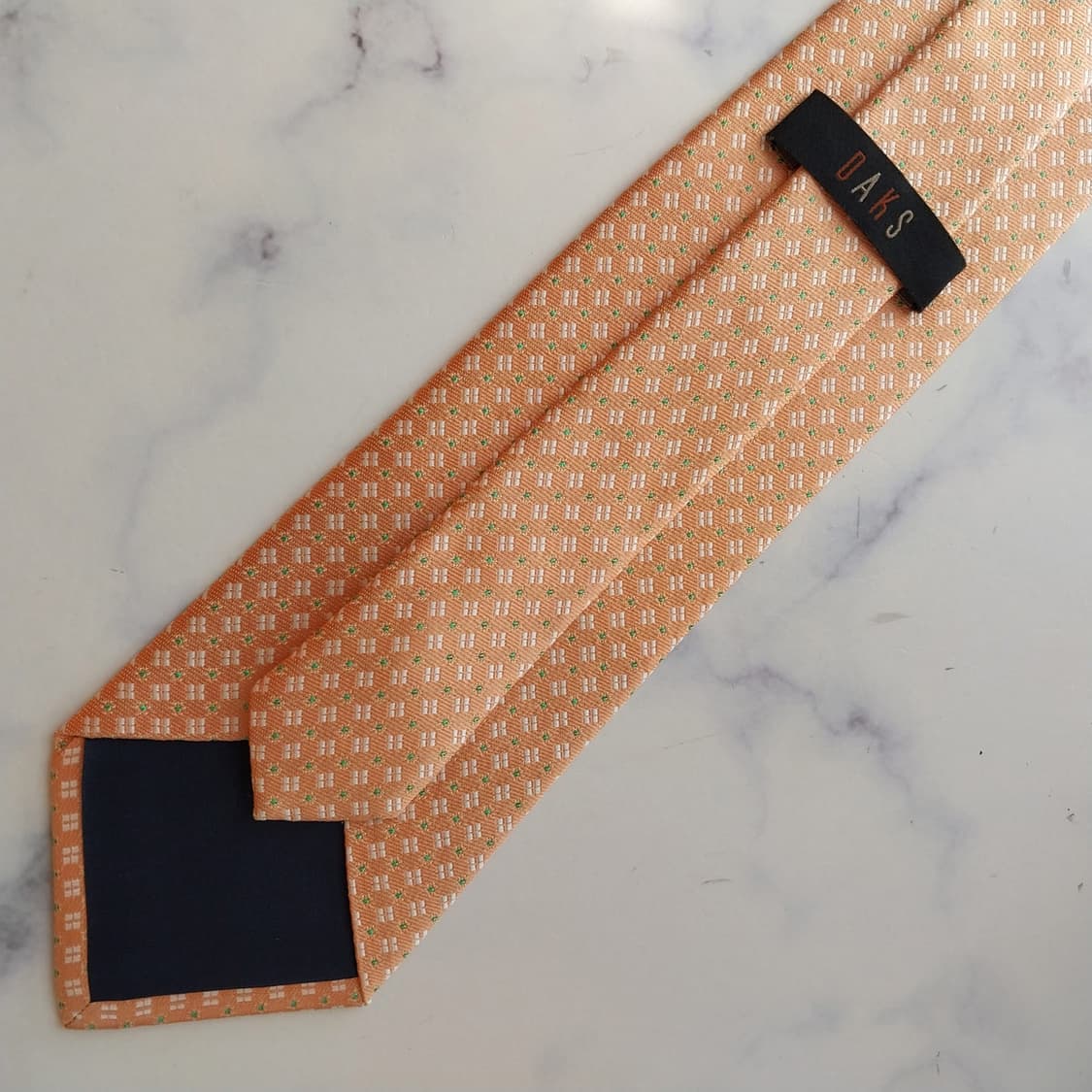 DAKS 닥스 실크 살구색 패턴 넥타이 8.8cm A+등급 K2373
 상품이미지8